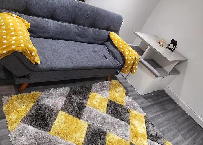 Fuzzys Place